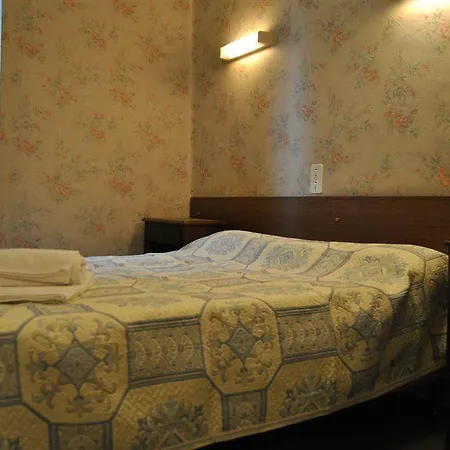 De Rome Hotel 2*